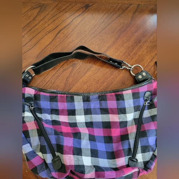Roxy Purse Handbag *NWOT* Pink Purple Blk Wht Plaid - Picture 6 of 8
